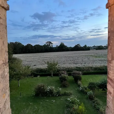 Bed & Breakfast Ferme Fortifiee D Enguenard