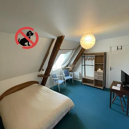 Ferme Fortifiee D Enguenard