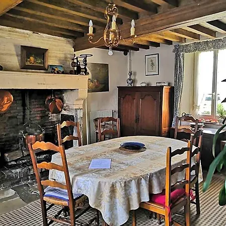 Ferme Fortifiee D Enguenard