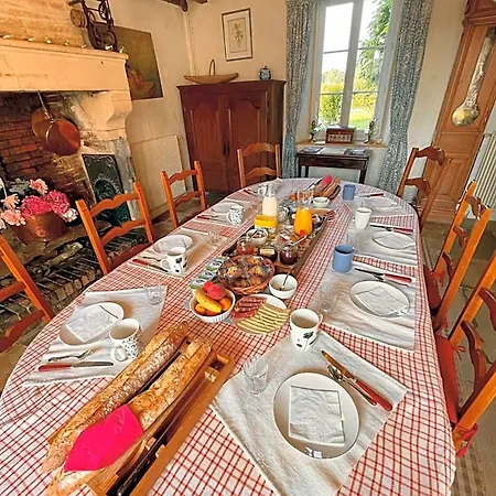 Ferme Fortifiee D Enguenard *