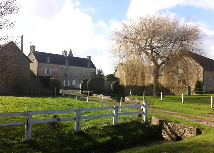 Bed & Breakfast Ferme Fortifiee D Enguenard *