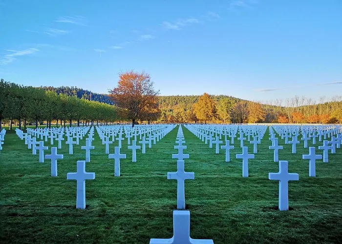 Bed & Breakfast Ferme Fortifiee D Enguenard Formigny