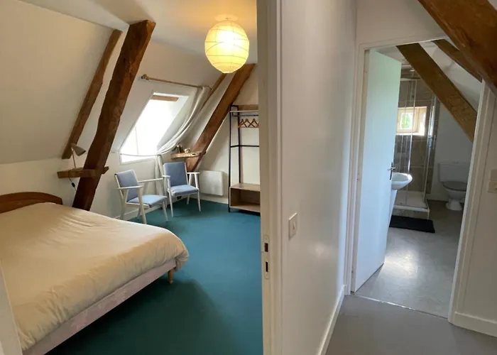 Ferme Fortifiee D Enguenard *